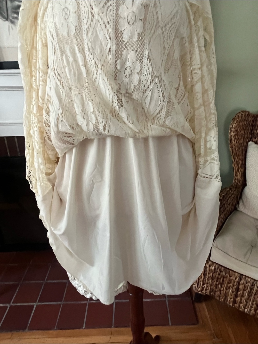 Ivory Boho Lace Midi Dress | Crochet Lace | High-Low Hem | L/XL Approx - Picture 7 of 8